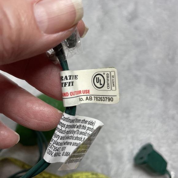 Avocado String Lights‎ One Strand 10 Lights Green Yellow Foodie 147"/12.25 Feet - Picture 4 of 4